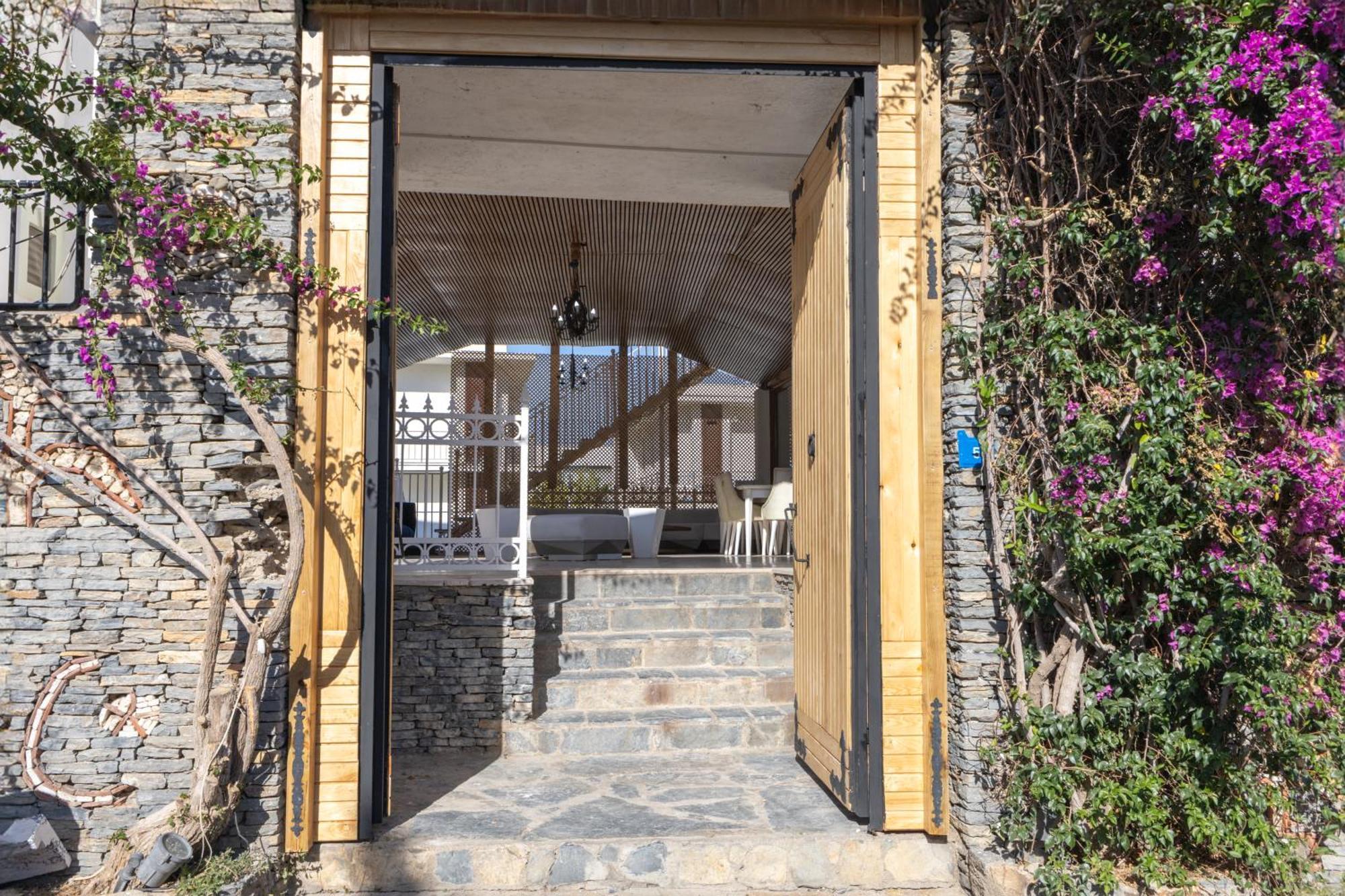 Salinas Beach Hotel Bodrum-Boutique Concept Gümbet Exterior foto